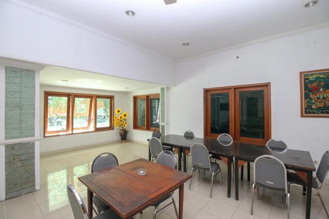 Bonorejo Hotel Sanashtri By Shm מראה חיצוני תמונה